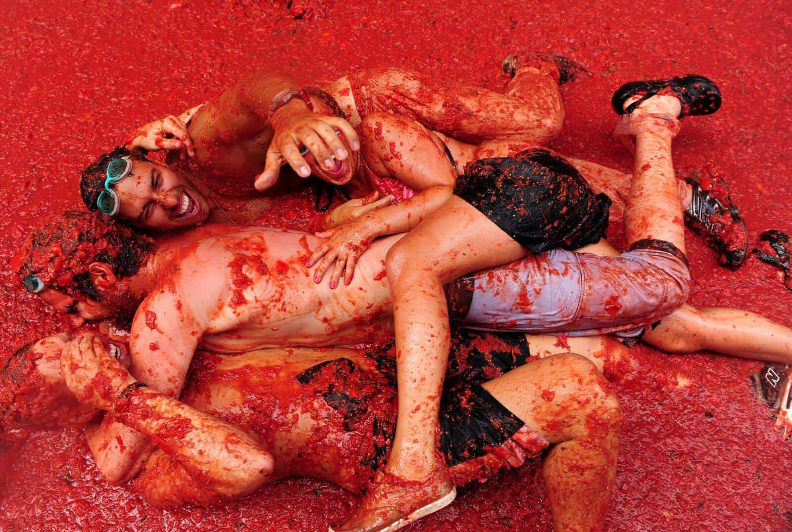 La Tomatina traveller video review